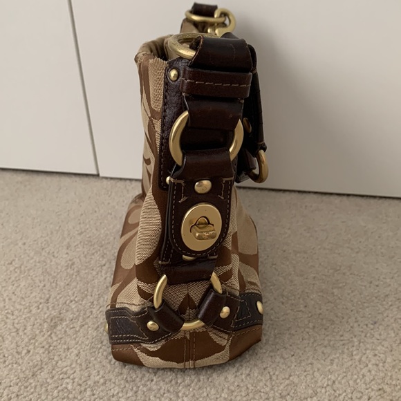 Coach Hobo Bag - Picture 4 of 12